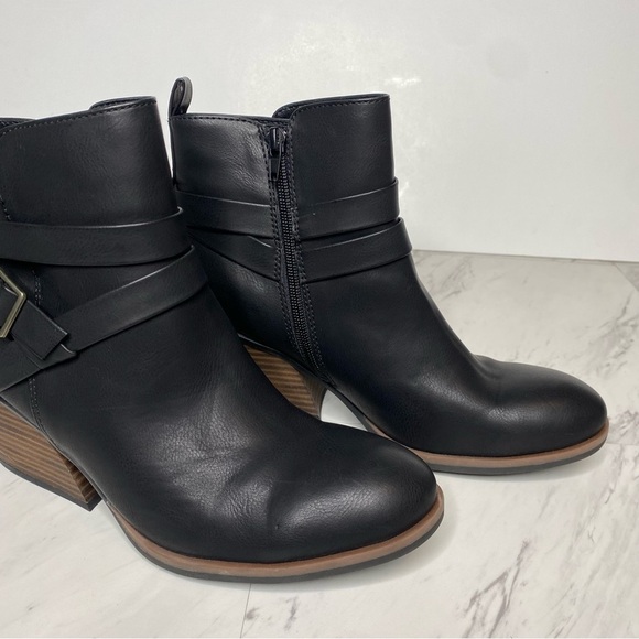 Korks Kork Ease Heidi Black Stacked Heel Bootie 8 1/2 M - Picture 10 of 15
